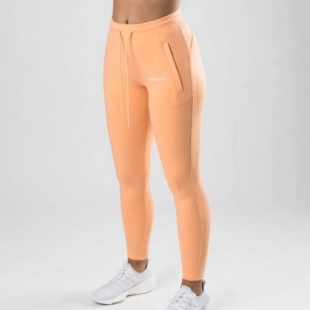 NWT Alphalete Core Jogger in Orange Frost S